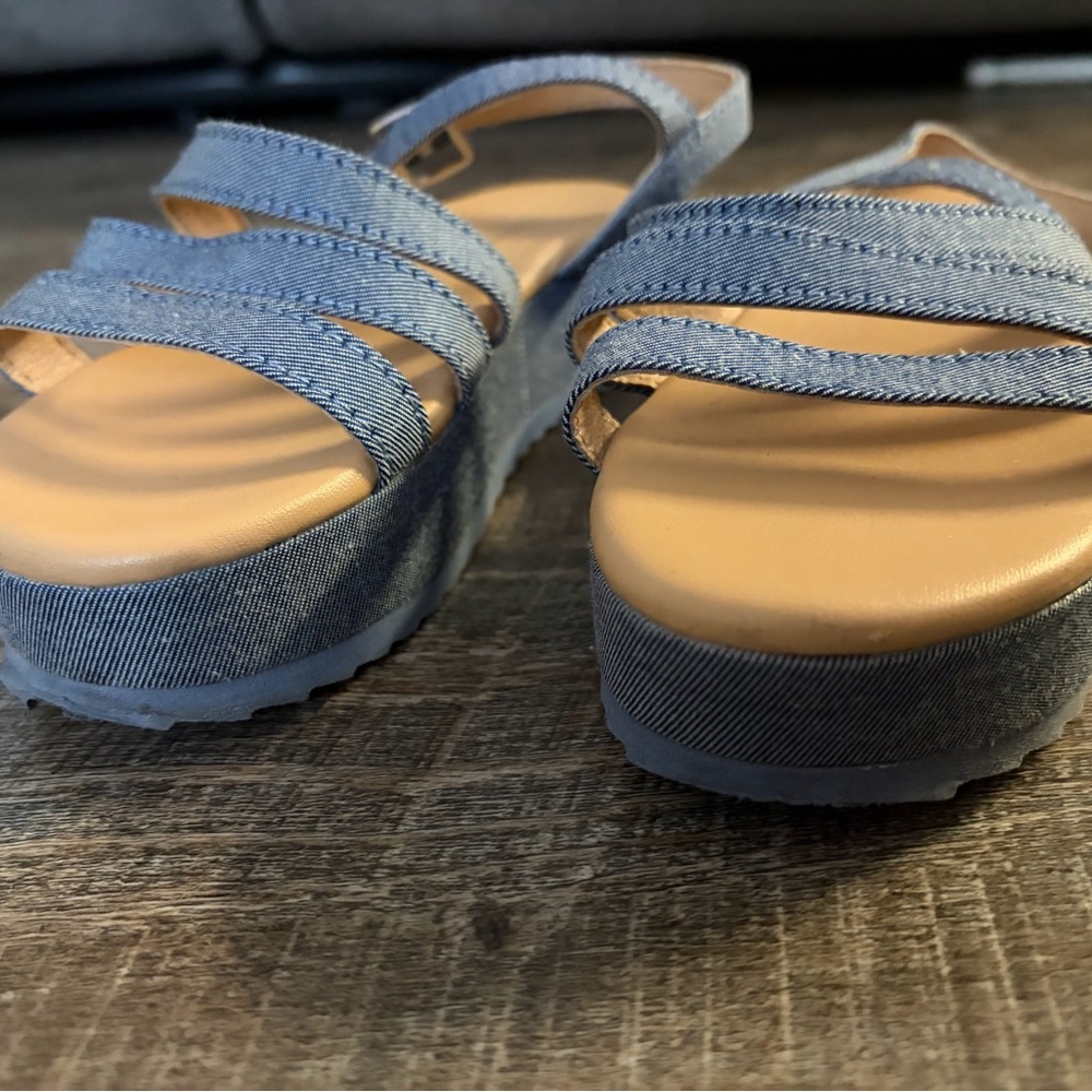 Old Navy Girls Platform Sandals size 13c - Picture 4 of 7